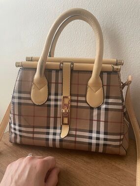 Plaid purse